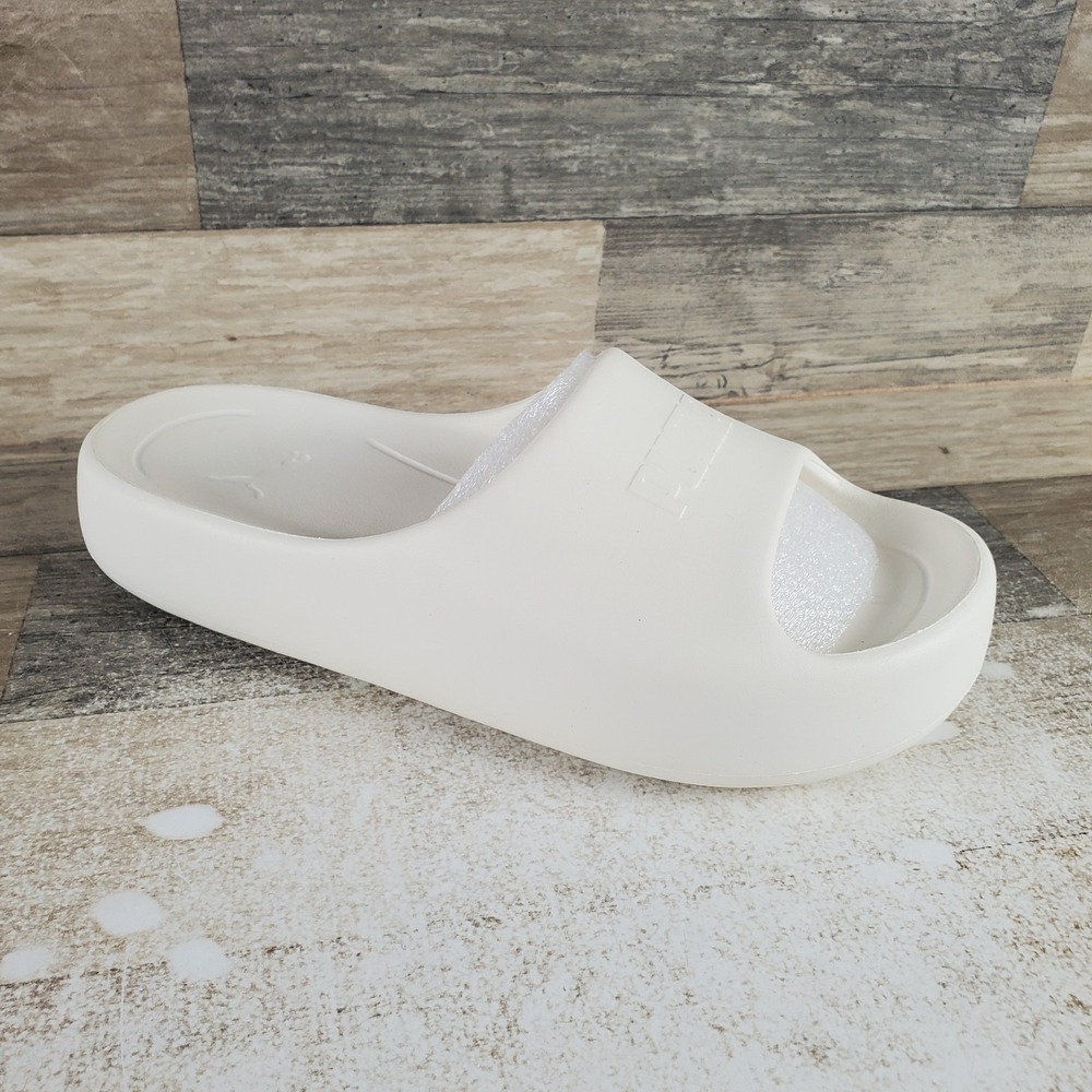 PUMA Shibusa Womens Slide Sandals Sz 10 White Rubber Slip On Open & Round Toe